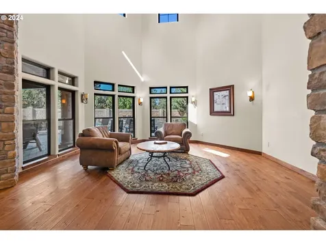 63164 Via Toscana Bend OR 97703