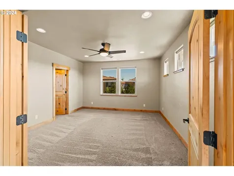 63164 Via Toscana Bend OR 97703