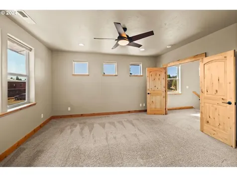 63164 Via Toscana Bend OR 97703