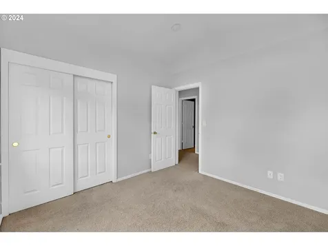 18720 Se 21st Street Vancouver WA 98683