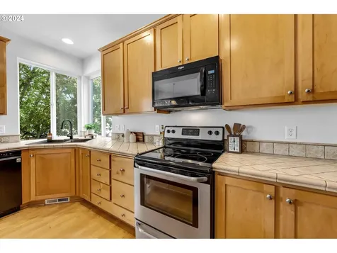 18720 Se 21st Street Vancouver WA 98683