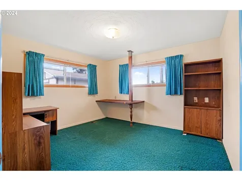30885 Pirtle Drive SW Albany OR 97321