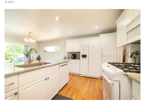 17127 Nw Gold Canyon Lane Beaverton OR 97006