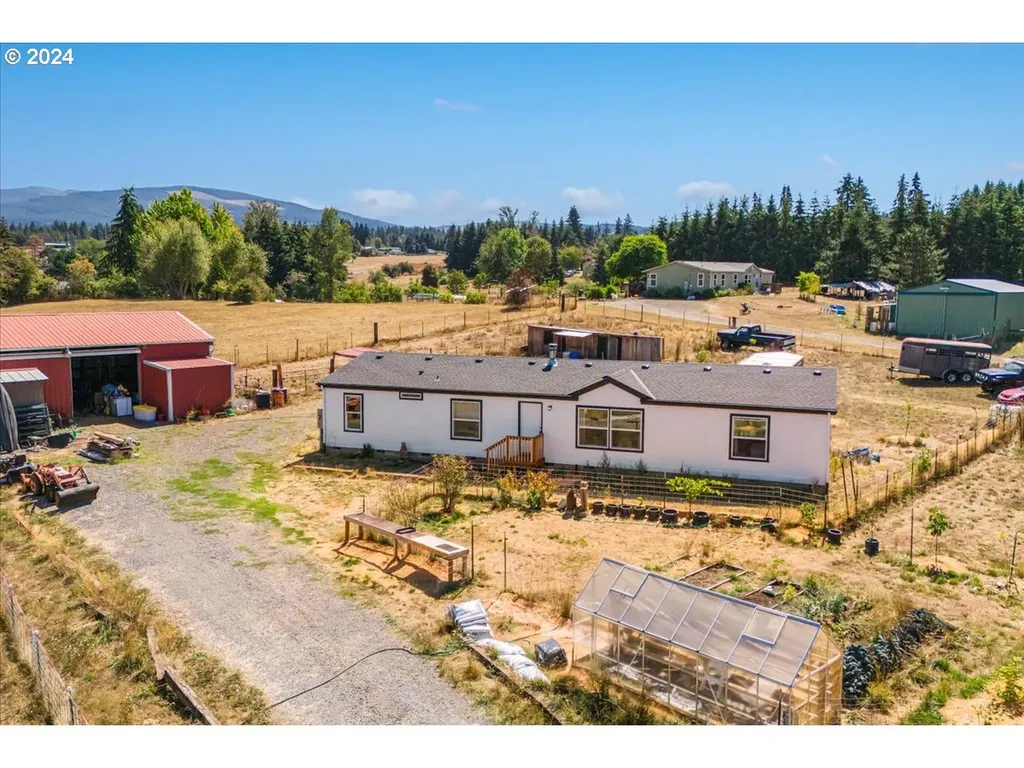 30082 S Lynn Marie Lane Colton OR 97017