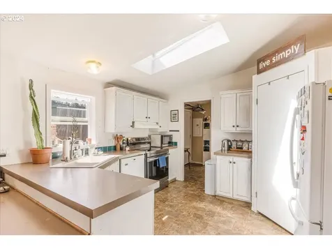 30082 S Lynn Marie Lane Colton OR 97017