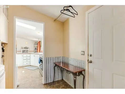 30082 S Lynn Marie Lane Colton OR 97017