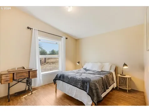 30082 S Lynn Marie Lane Colton OR 97017