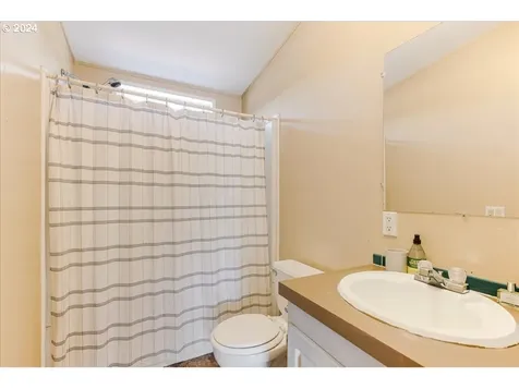 30082 S Lynn Marie Lane Colton OR 97017