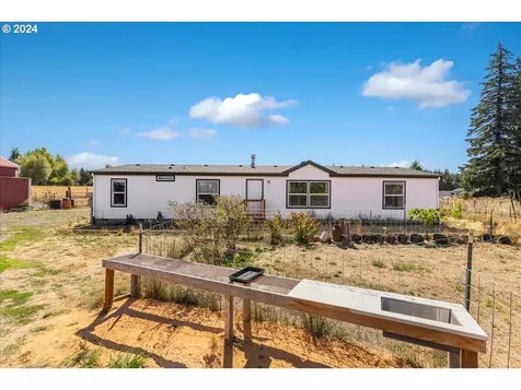 30082 S Lynn Marie Lane Colton OR 97017