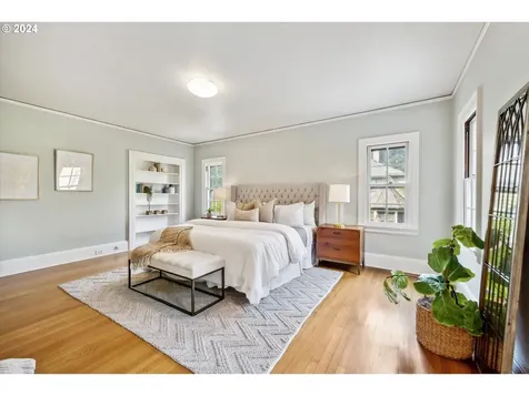 3627 NE Couch Street Portland OR 97232