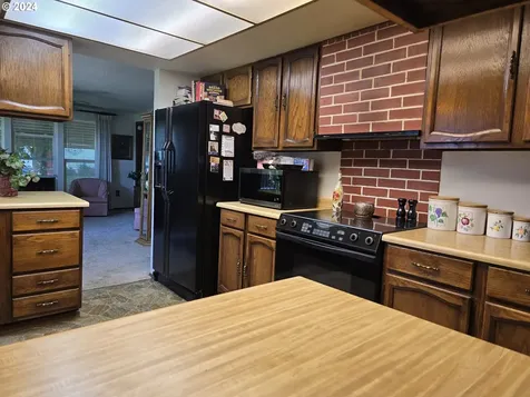 2505 Hickory Court La Grande OR 97850