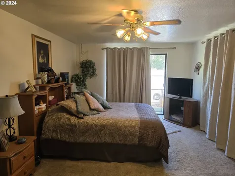 2505 Hickory Court La Grande OR 97850