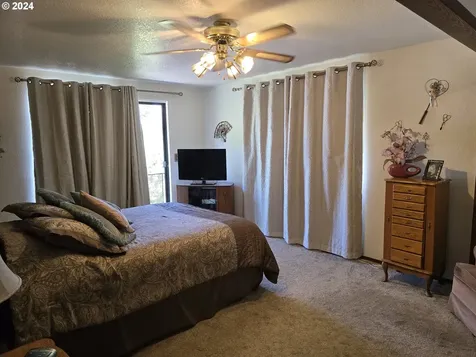 2505 Hickory Court La Grande OR 97850