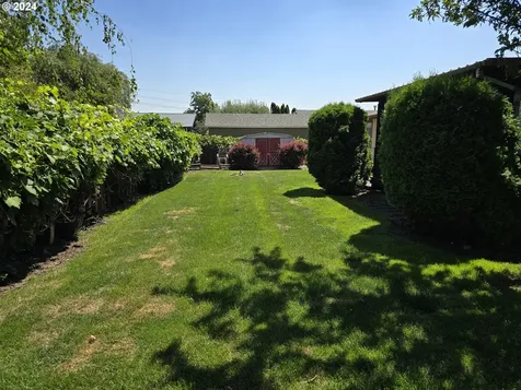 2505 Hickory Court La Grande OR 97850