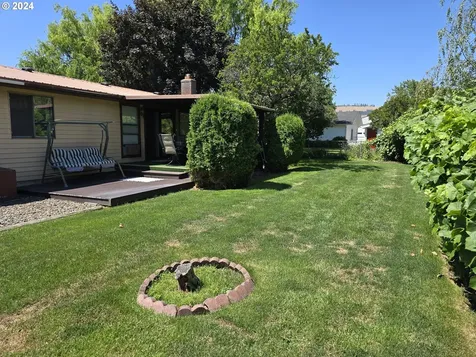 2505 Hickory Court La Grande OR 97850