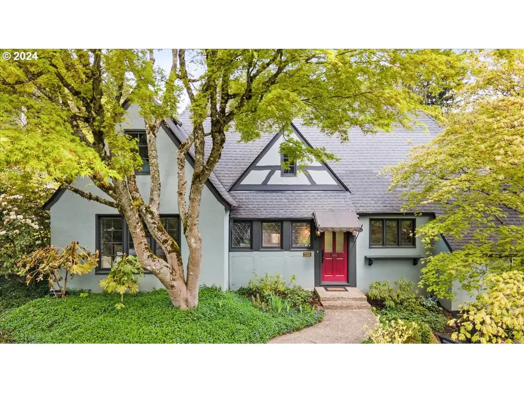 2155 Sw Edgewood Road Portland OR 97201