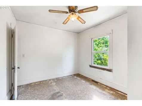 10534 Ne Beech Street Portland OR 97220
