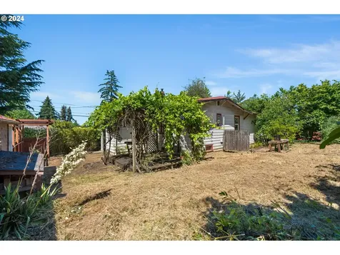 10534 Ne Beech Street Portland OR 97220