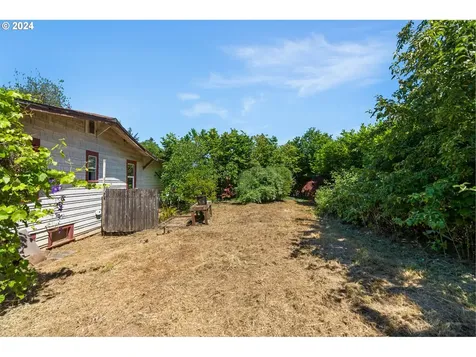 10534 Ne Beech Street Portland OR 97220