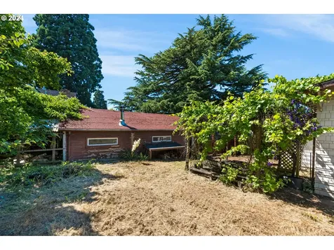 10534 Ne Beech Street Portland OR 97220