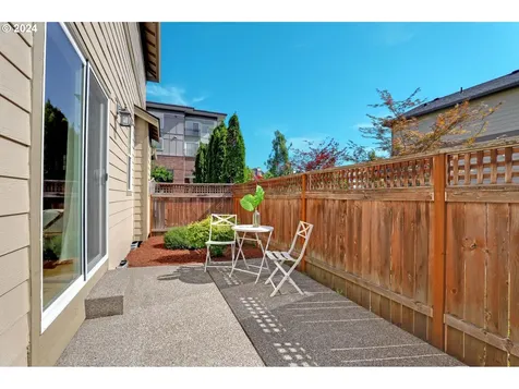 11740 Nw Cedar Falls Drive Portland OR 97229