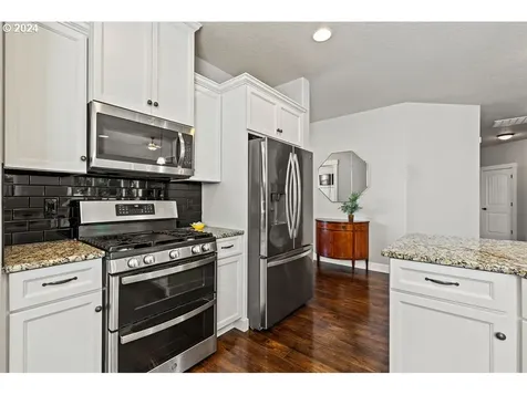 575 Lilac Lane Woodland WA 98674