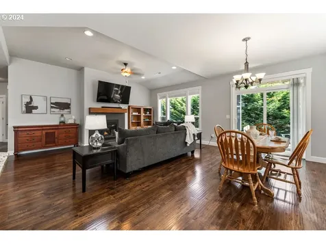 575 Lilac Lane Woodland WA 98674