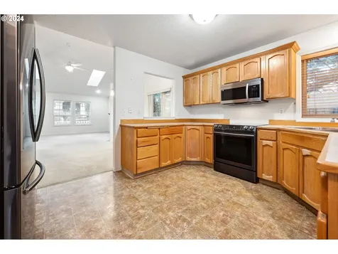 18108 SE 14th Street Vancouver WA 98683