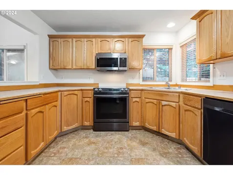 18108 SE 14th Street Vancouver WA 98683