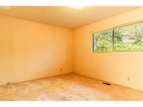 19523 Swedetown Road Clatskanie OR 97016