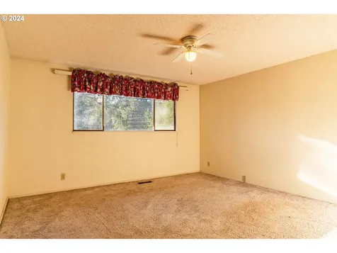 19523 Swedetown Road Clatskanie OR 97016