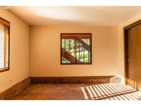 19523 Swedetown Road Clatskanie OR 97016
