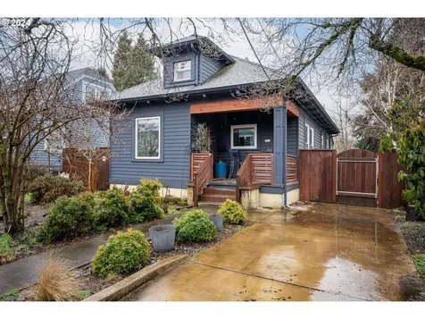 351 Ne 74th Avenue Portland OR 97213