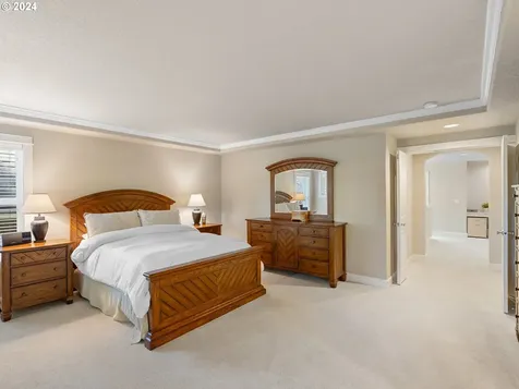 11694 Se Aerie Crescent Road Happy Valley OR 97086