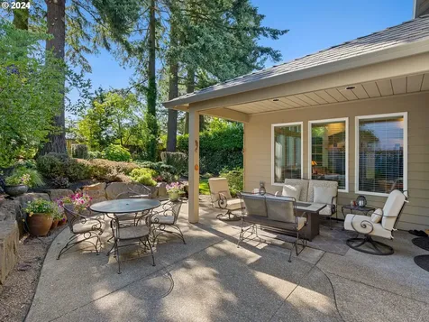 11694 Se Aerie Crescent Road Happy Valley OR 97086