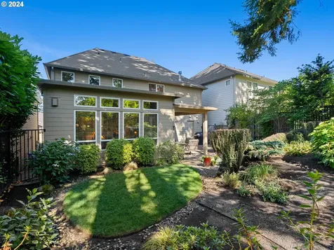 11694 Se Aerie Crescent Road Happy Valley OR 97086