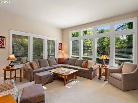 11694 Se Aerie Crescent Road Happy Valley OR 97086