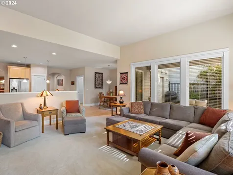 11694 Se Aerie Crescent Road Happy Valley OR 97086