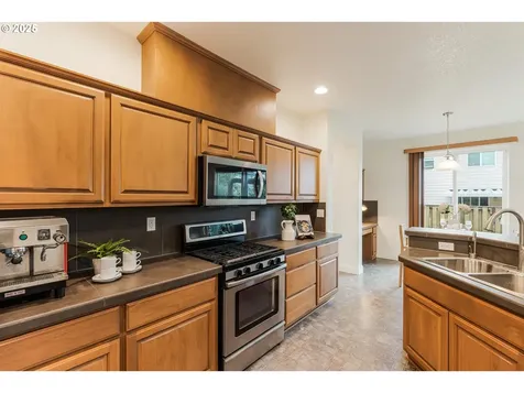 21631 SW Parkin Lane Beaverton OR 97003