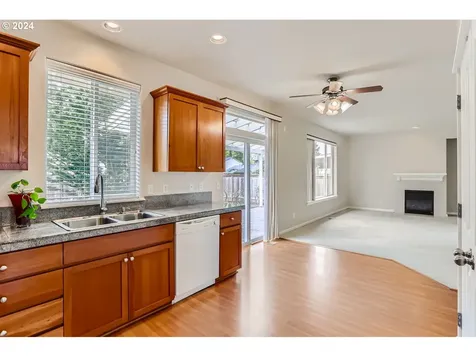 5761 SW 189th Place Beaverton OR 97078
