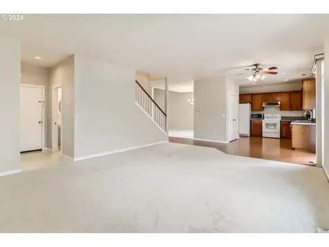 5761 SW 189th Place Beaverton OR 97078