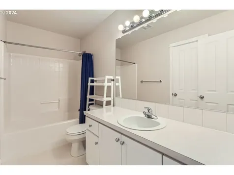 5761 SW 189th Place Beaverton OR 97078