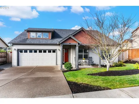 303 Sw Mount Rainier Street Mcminnville OR 97128