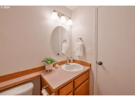 7181 Se Stella Court Hillsboro OR 97123