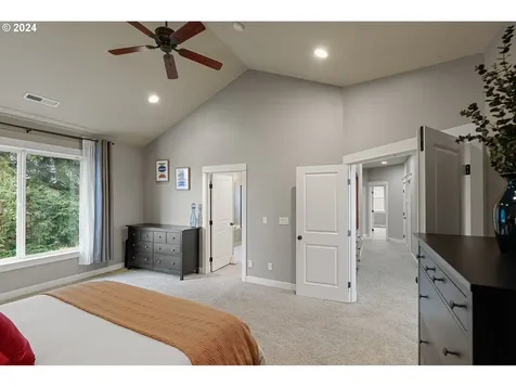 2032 Chapman Hill Drive Nw Salem OR 97304