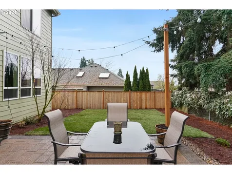 2032 Chapman Hill Drive Nw Salem OR 97304