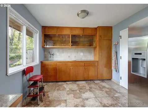 1540 NE 128th Avenue Portland OR 97230