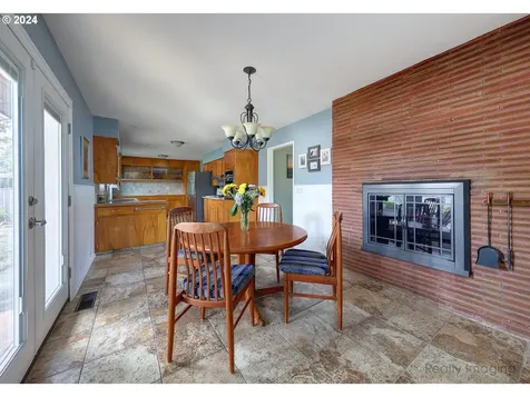 1540 NE 128th Avenue Portland OR 97230
