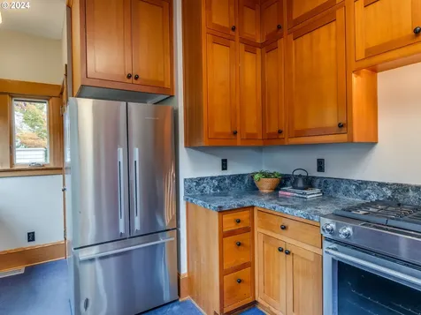 2955 NE 58th Avenue Portland OR 97213