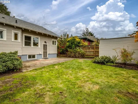 2955 NE 58th Avenue Portland OR 97213
